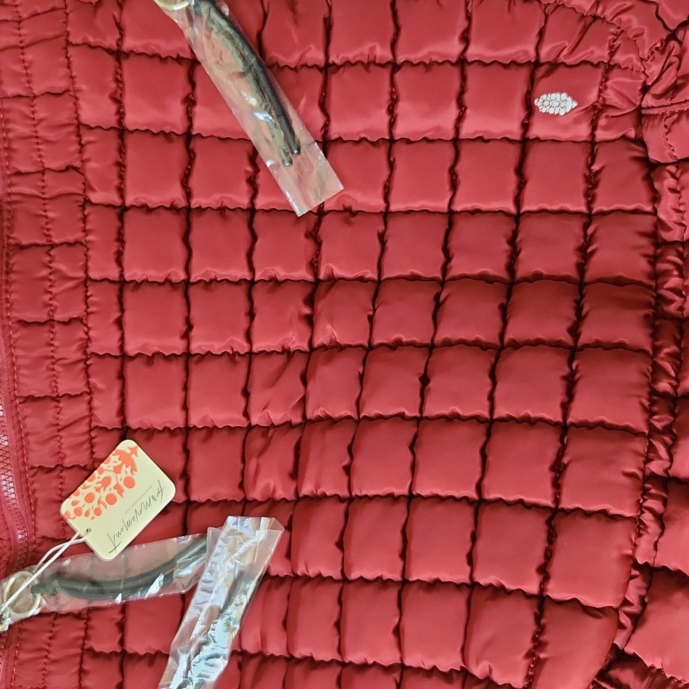 FP Movement Sour Cherry Red Quilted Carryall Tote Hobo Bag Free People Shoulder - Picture 6 of 9